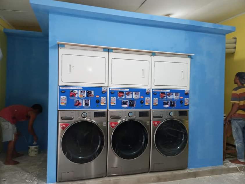 USAHA LAUNDRY PIDIE JAYA